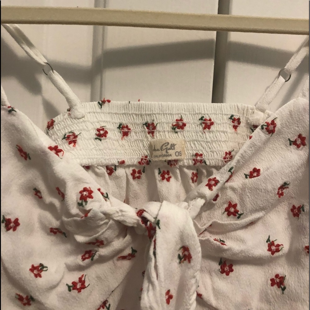 Brandy Melville Blouse - Picture 3 of 3